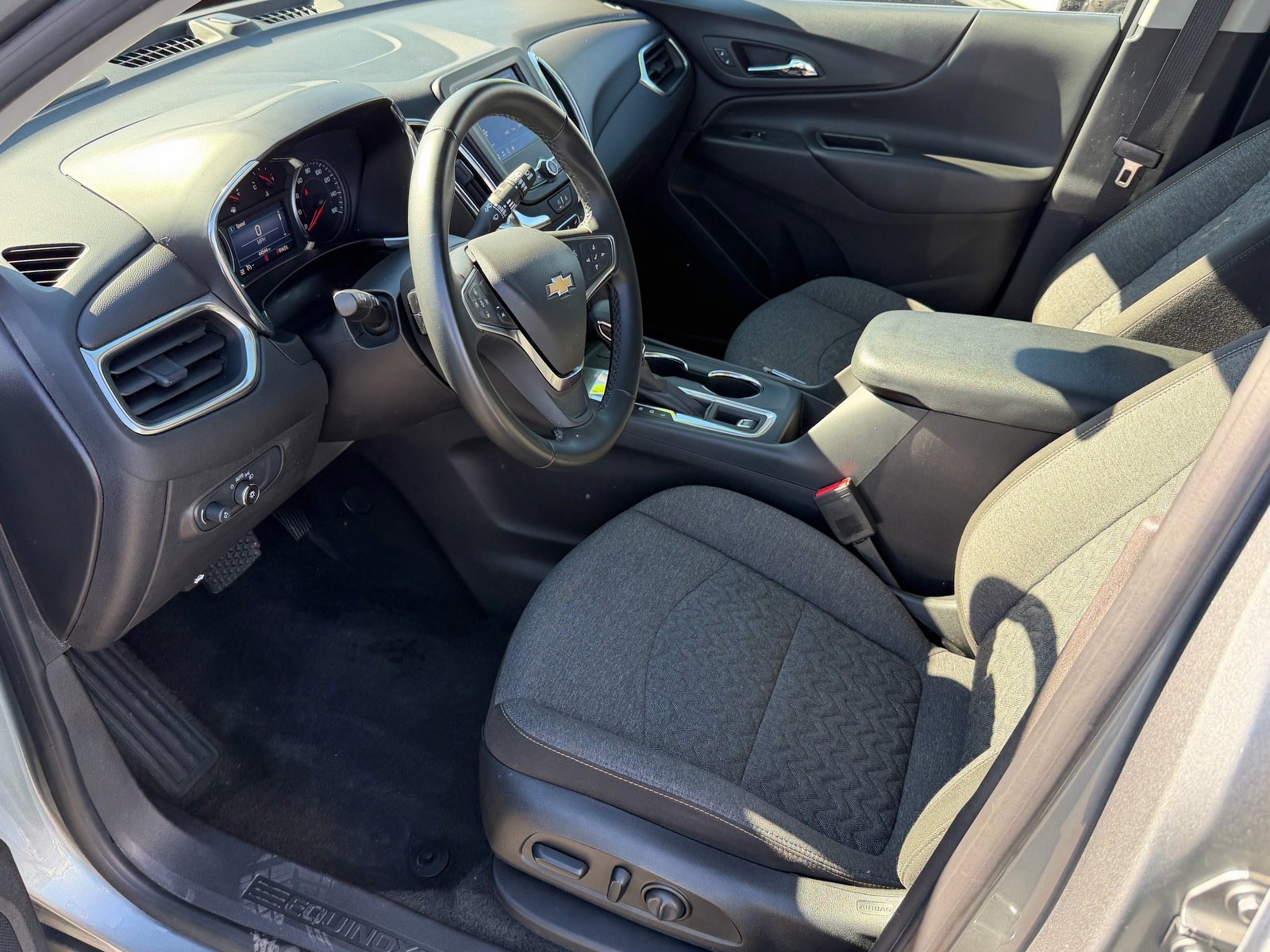 Used 2024 Chevrolet Equinox LT image 12