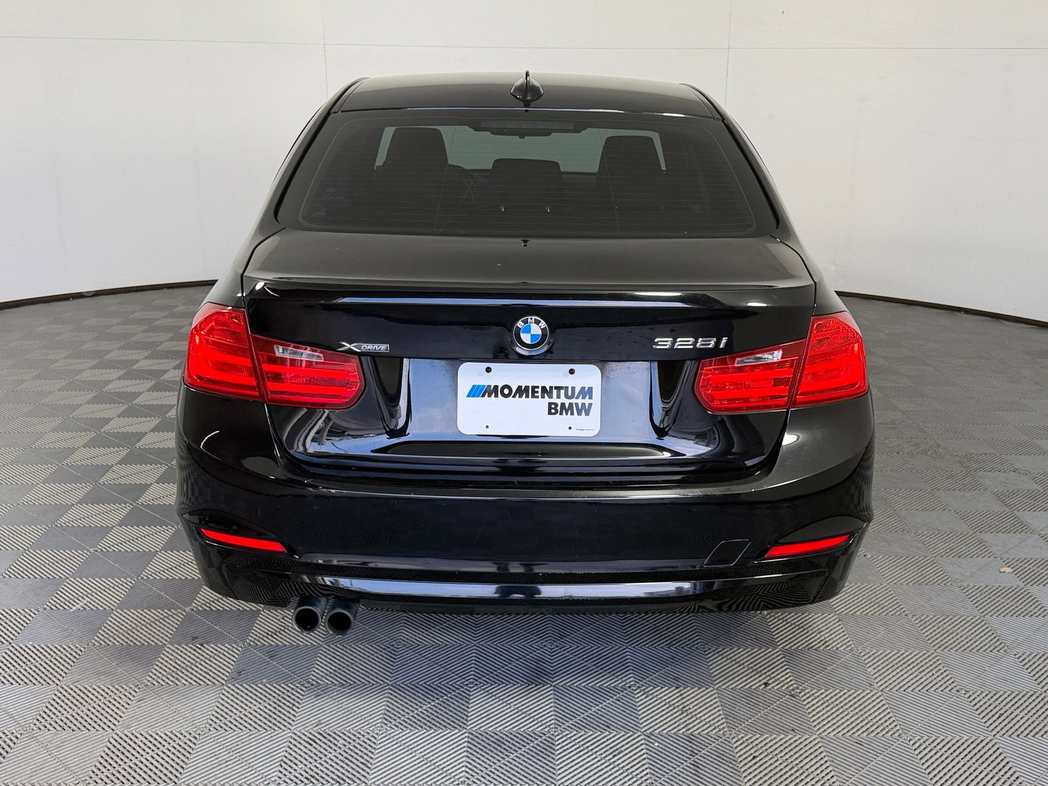 Used 2014 BMW 328i xDrive Sedan AWD/4WD image 10