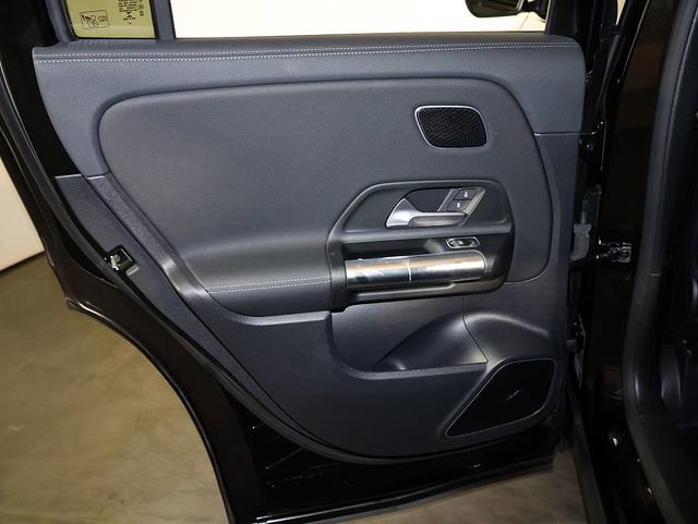Used 2021 Mercedes-Benz GLA 35 AMG 4MATIC image 27