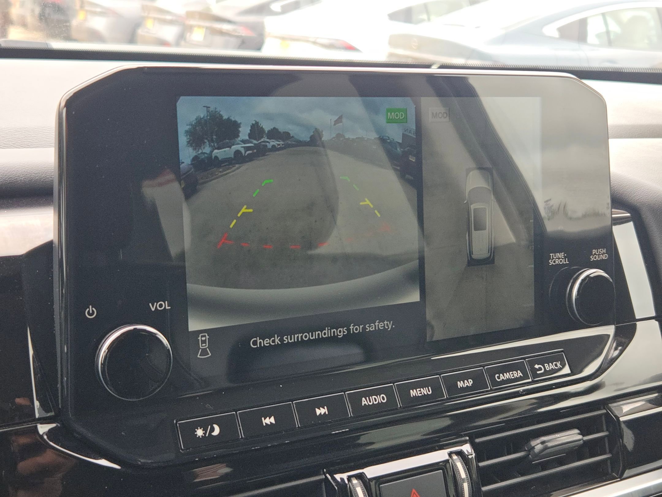 Certified 2023 Nissan Pathfinder SL w/ Black Appearance Package image 17