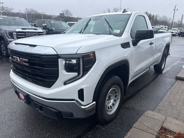 Used 2024 GMC Sierra 1500 Pro w/ Pro Value Package image 3