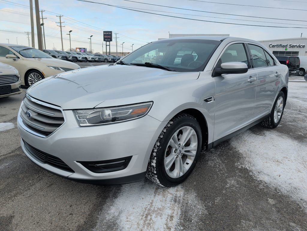 Used 2018 Ford Taurus SEL FWD video 3