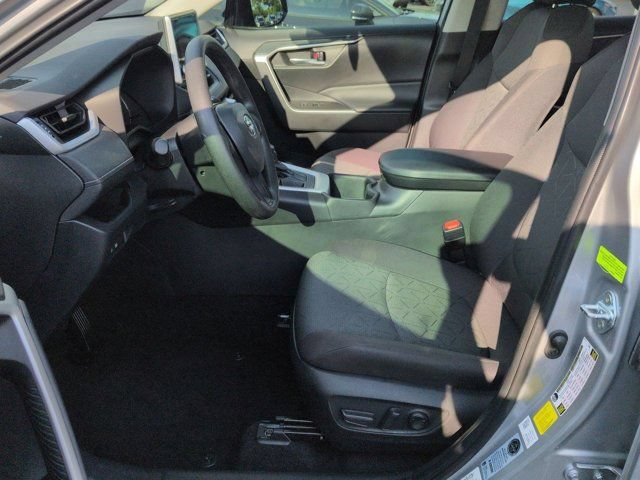Certified 2024 Toyota RAV4 XLE FWD image 8