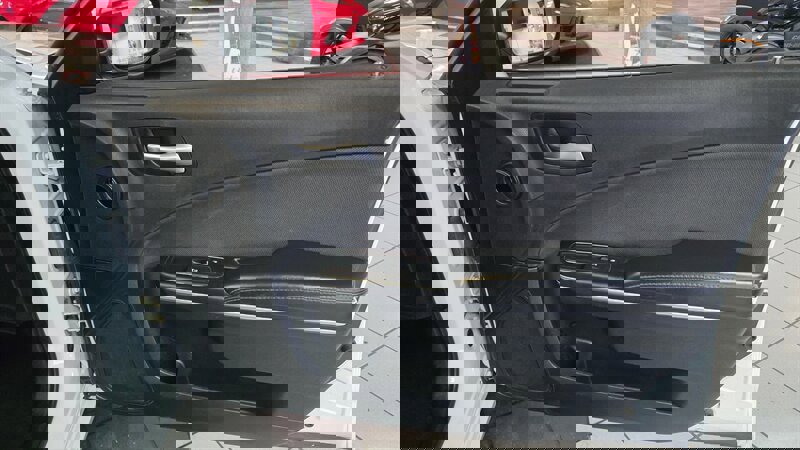 Used 2016 Dodge Charger SE w/ Sport Appearance Group image 25