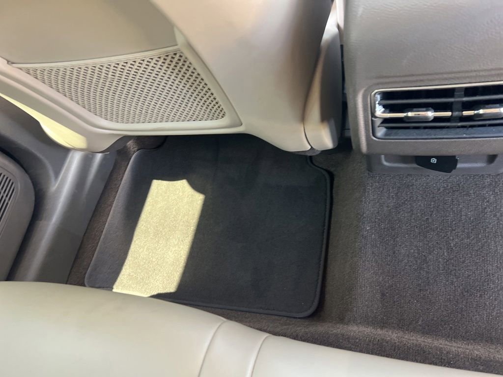 Used 2021 Lincoln Corsair FWD w/ Convenience Package image 44