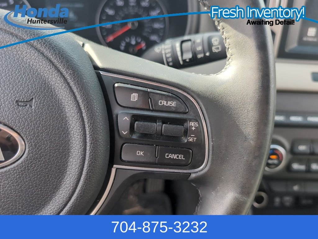 Used 2017 Kia Sportage EX image 22