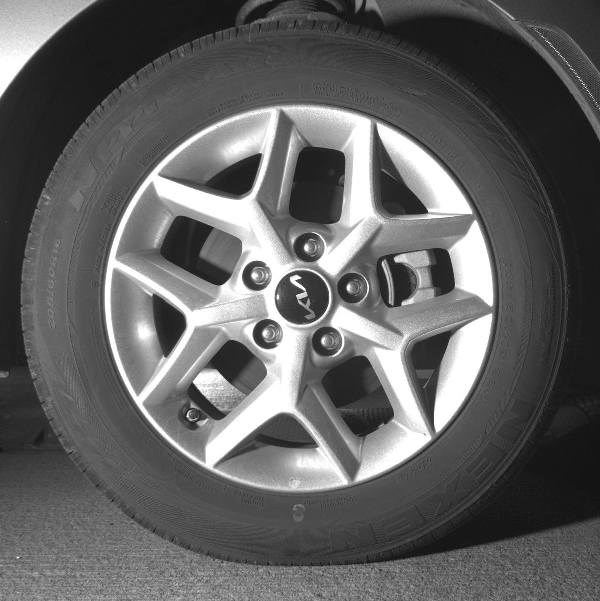 Used 2025 Kia Soul LX w/ LX Technology Package image 13