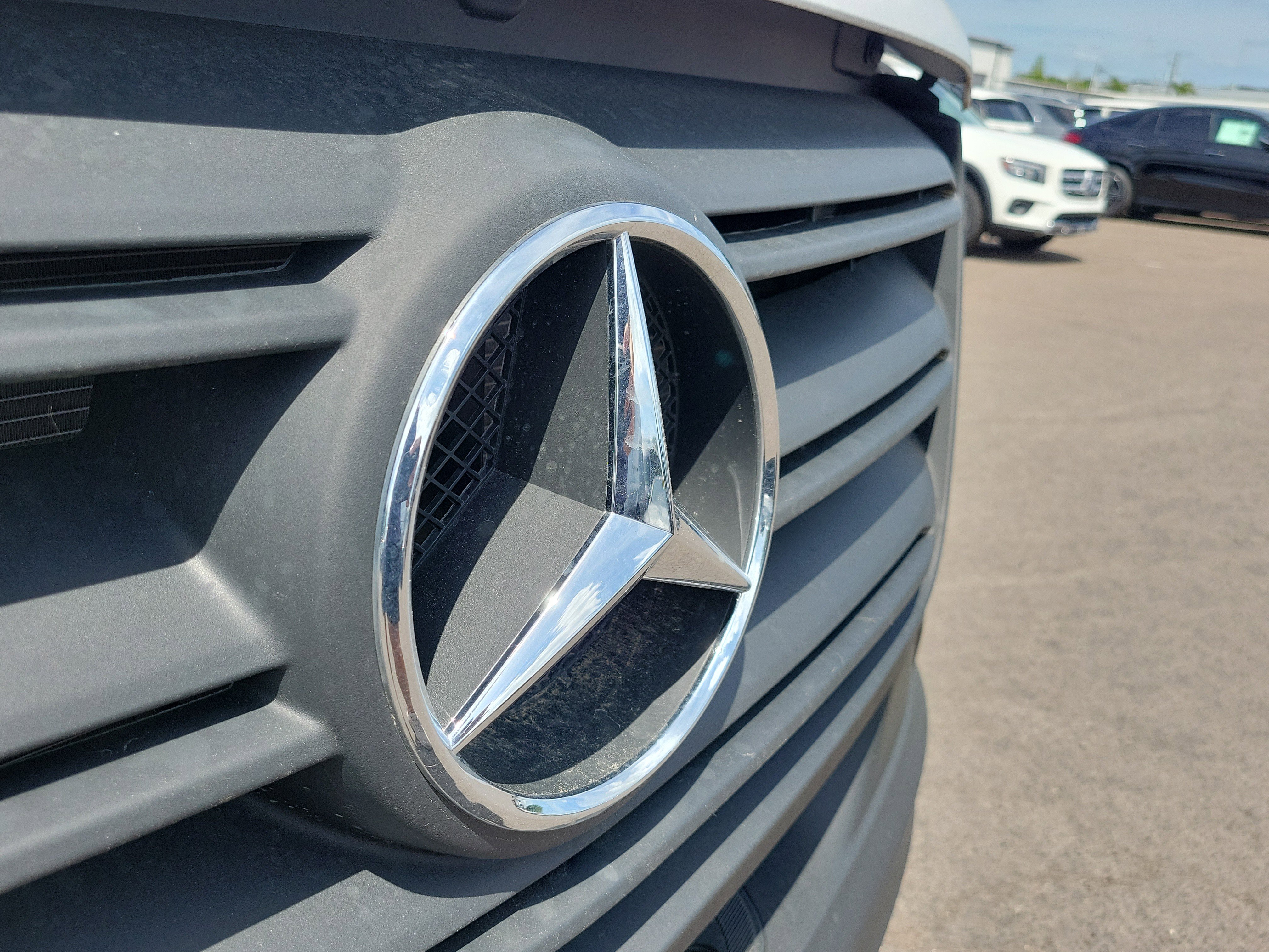 New 2025 Mercedes-Benz Sprinter 2500 image 9