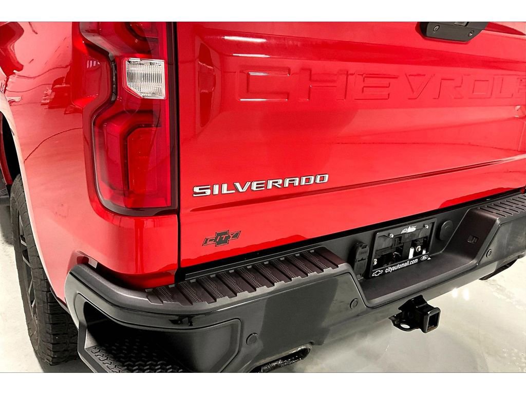 Used 2019 Chevrolet Silverado 1500 LT Trail Boss image 9