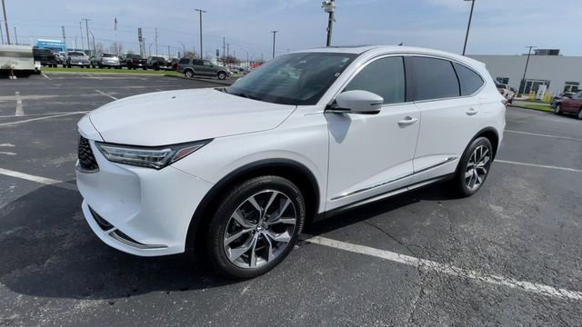 Used 2023 Acura MDX SH-AWD w/ Technology Package image 6