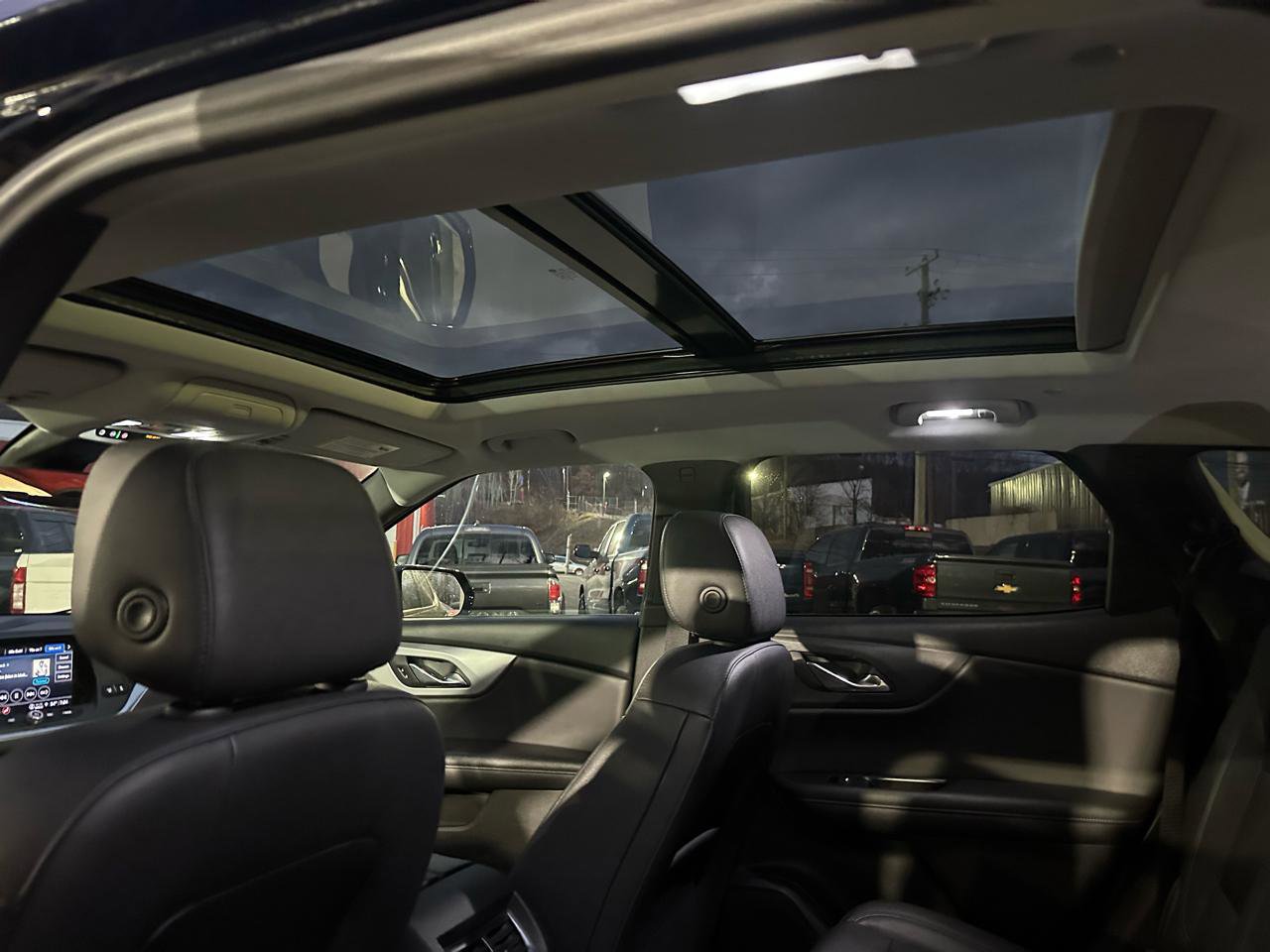 Used 2022 Chevrolet Blazer LT w/ Redline Edition image 13