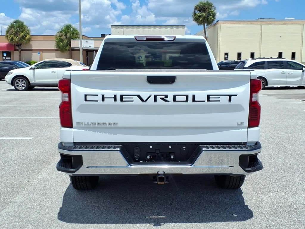 Used 2023 Chevrolet Silverado 1500 LT w/ Protection Package RWD image 6