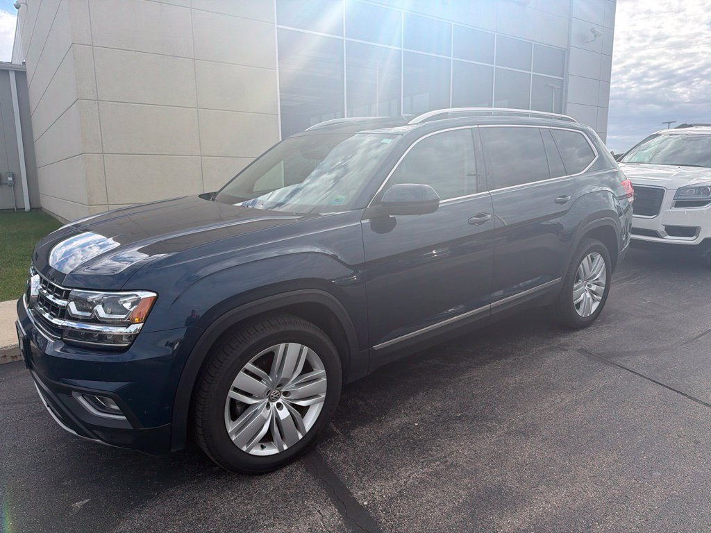 Used 2018 Volkswagen Atlas SEL Premium AWD/4WD image 2