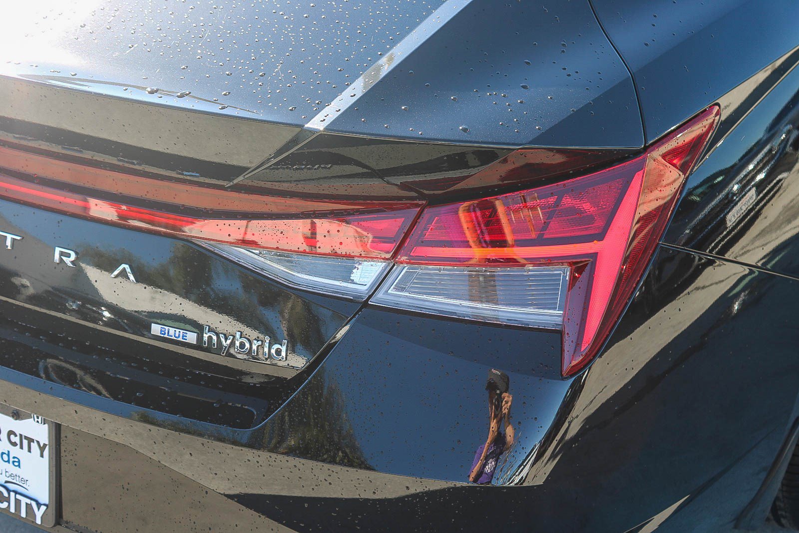 Used 2023 Hyundai Elantra Blue image 10