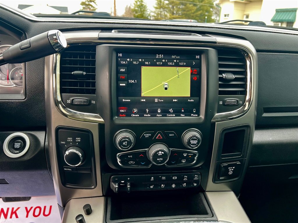 Used 2018 RAM 2500 Laramie w/ Sport Appearance Group image 32