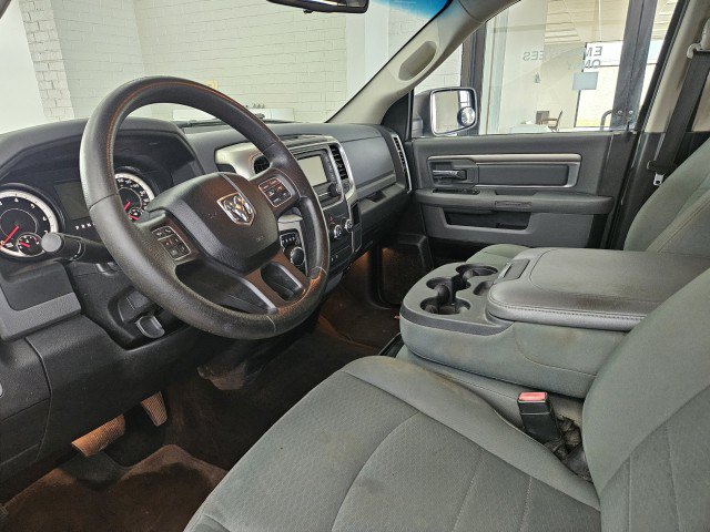 Used 2015 RAM 1500 Classic SLT AWD/4WD image 8