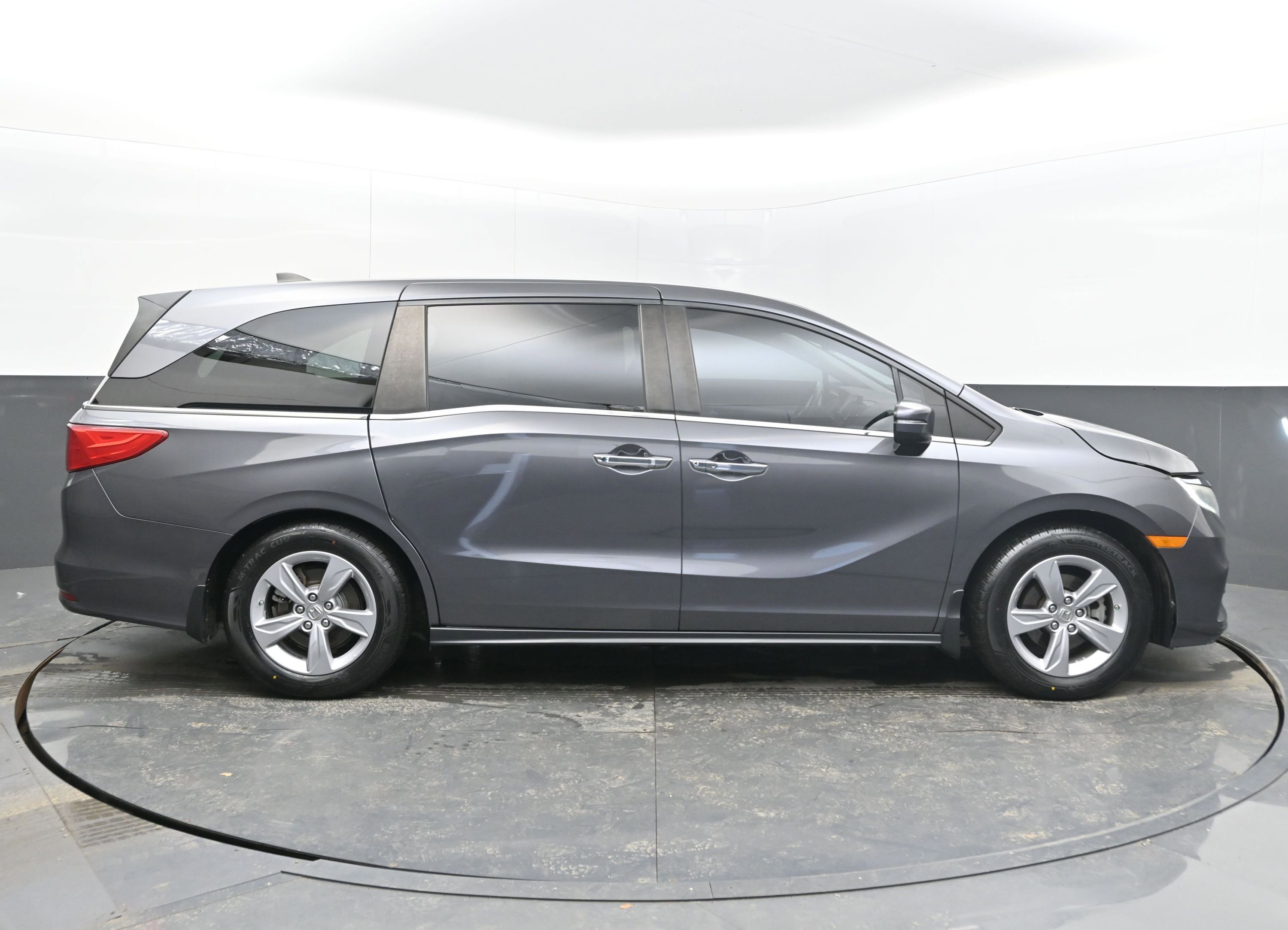 Used 2018 Honda Odyssey EX-L image 8
