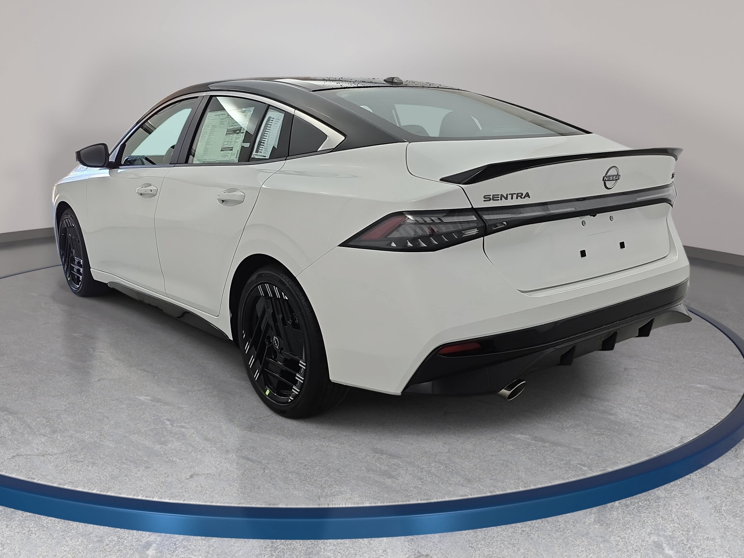 New 2026 Nissan Sentra SR w/ Floor Mat Package FWD image 7
