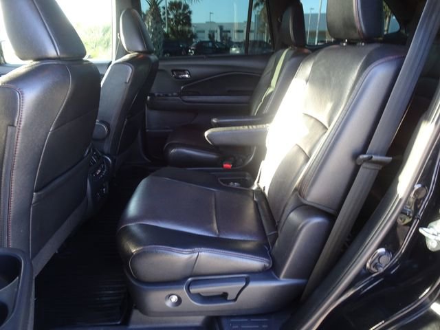 Certified 2020 Honda Pilot Black Edition image 9