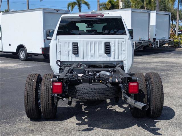 New 2025 Chevrolet Silverado 3500 LT AWD/4WD image 5