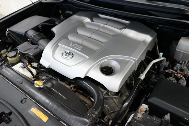 Used 2013 Toyota Land Cruiser image 57