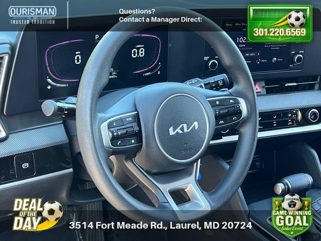 Used 2025 Kia Sportage LX FWD image 10