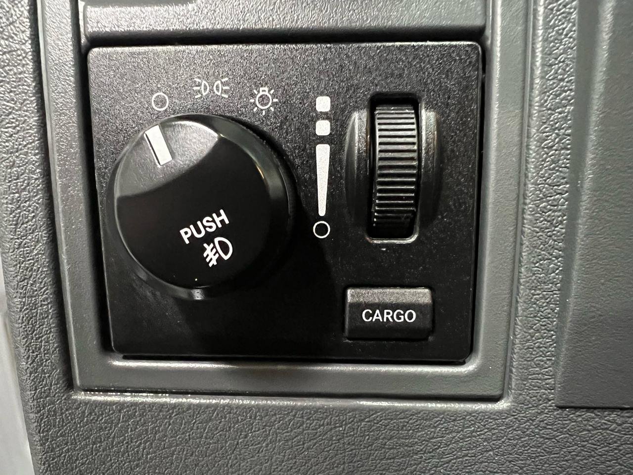 Used 2005 Dodge Dakota SLT w/ Trailer Tow Group image 33