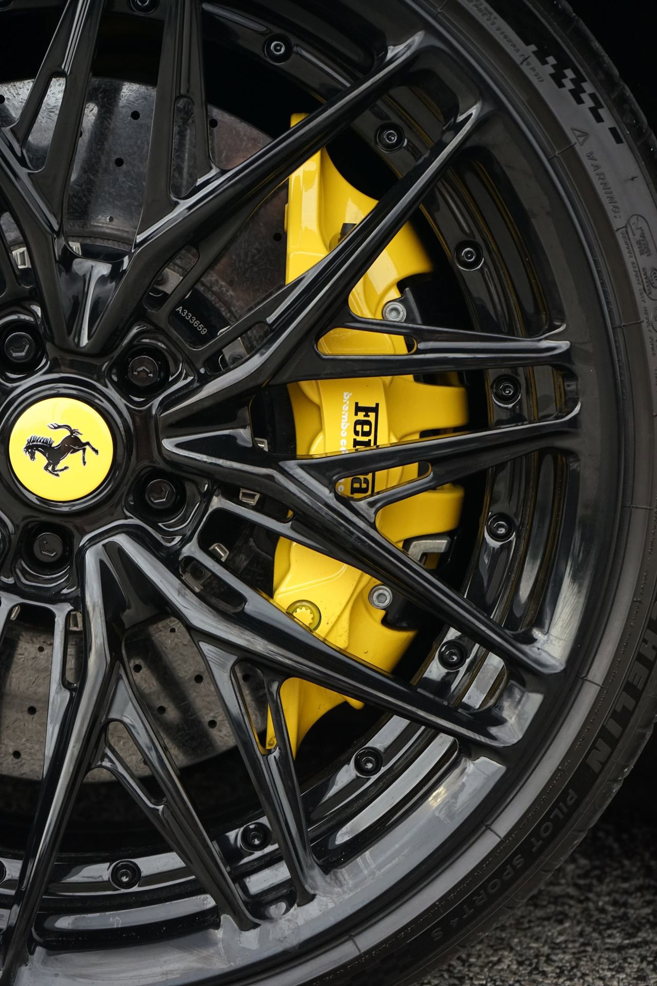 Used 2019 Ferrari 812 Superfast image 41