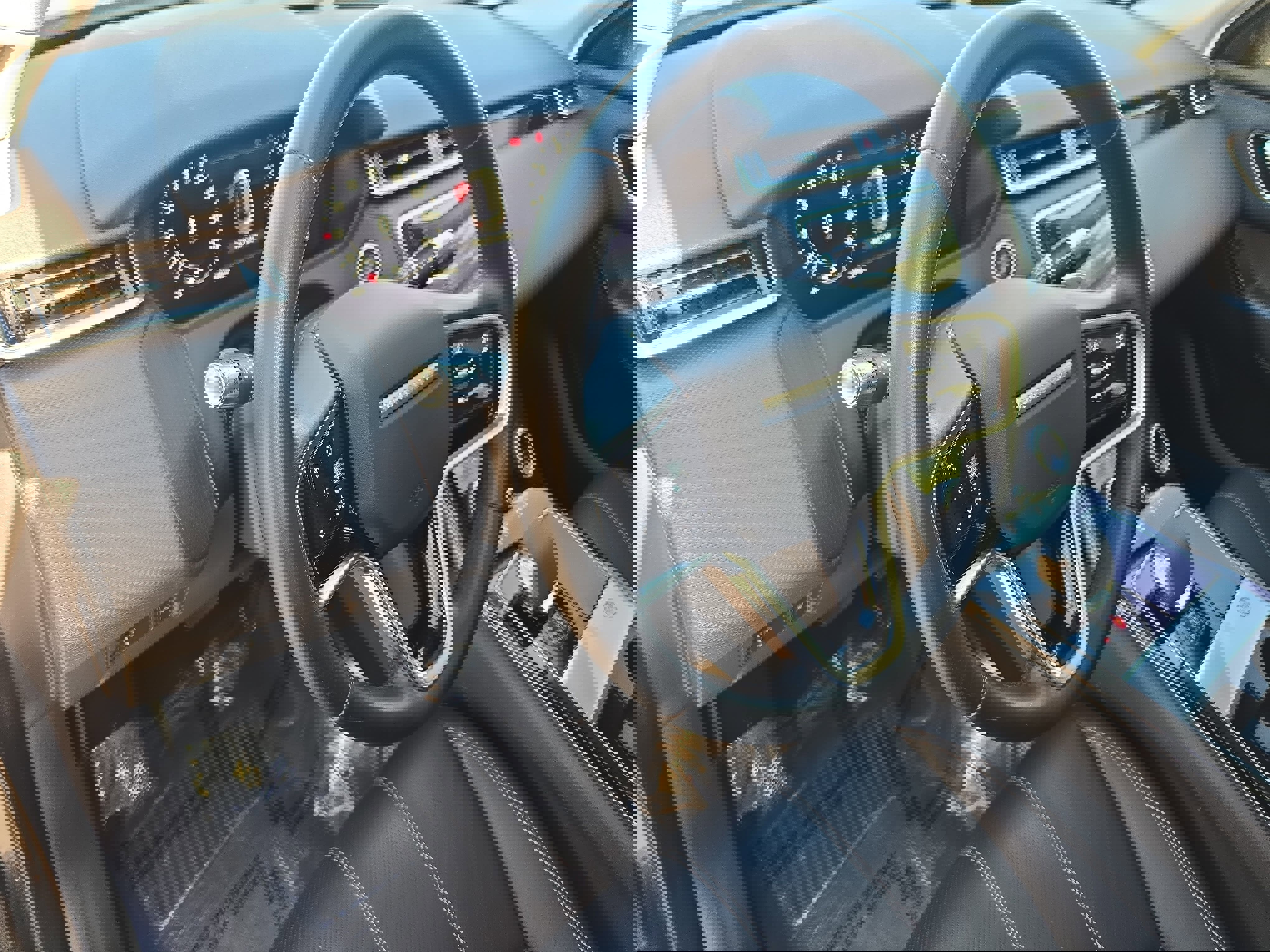 Used 2021 Land Rover Range Rover Velar S image 16