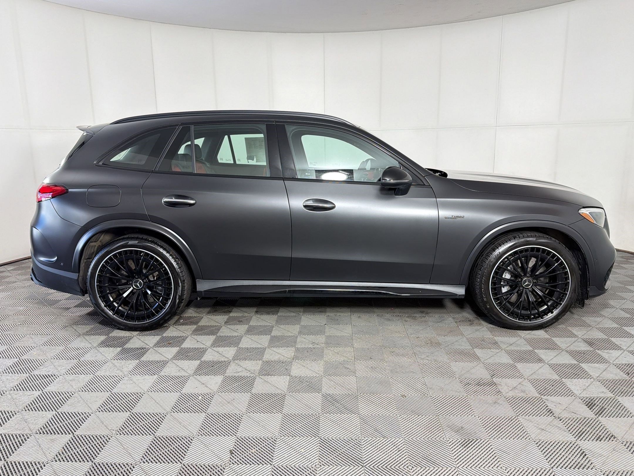 Certified 2024 Mercedes-Benz GLC 43 AMG 4MATIC image 8