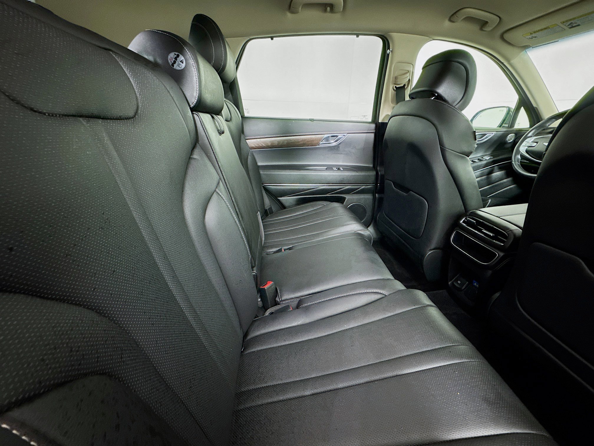 Used 2024 Genesis GV80 2.5T image 26