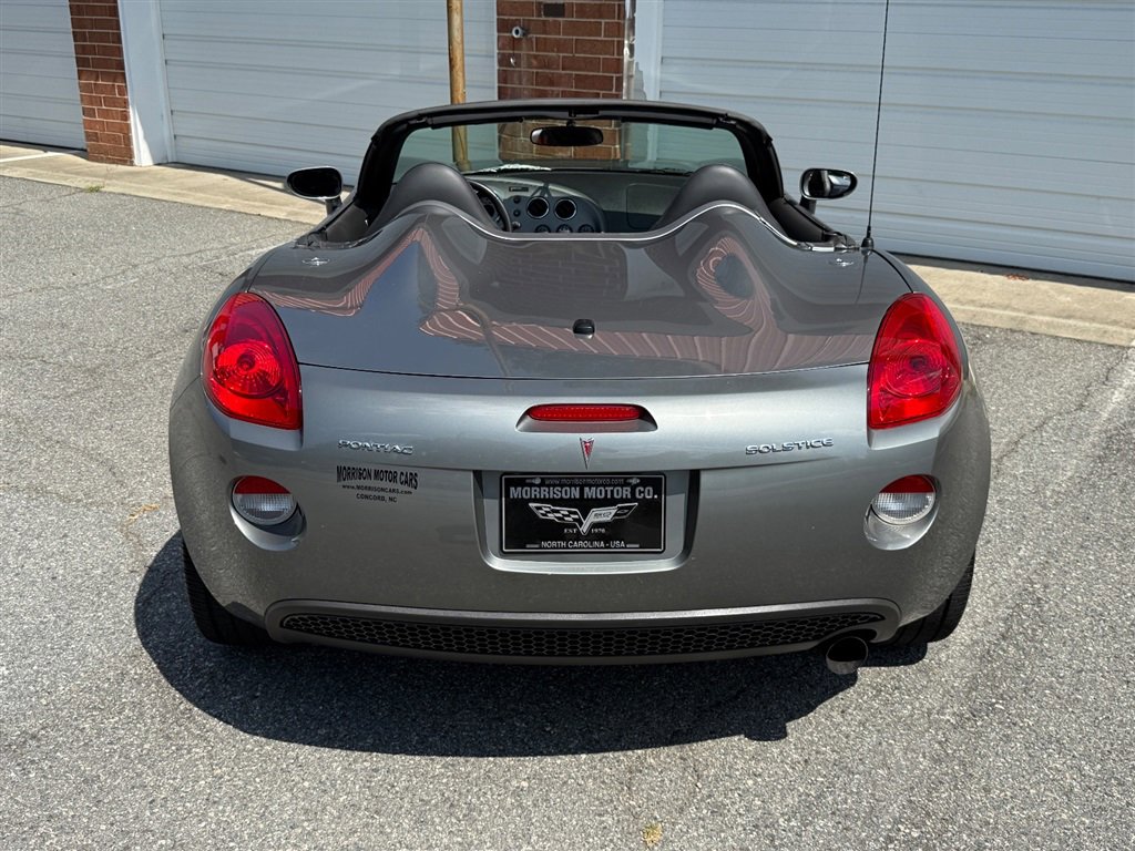 Used 2007 Pontiac Solstice Convertible w/ Premium Package image 28
