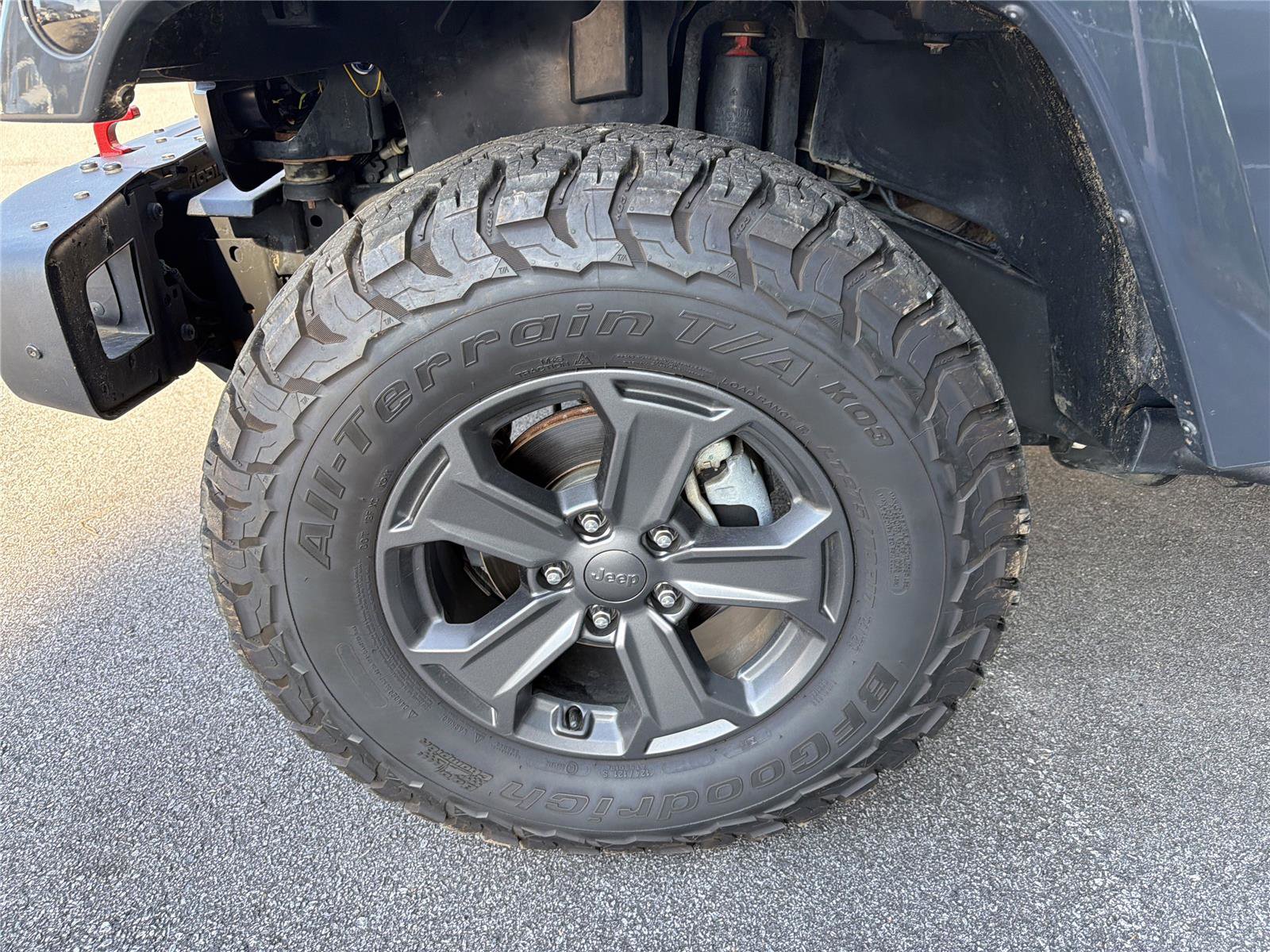 Used 2018 Jeep Wrangler Unlimited Rubicon AWD/4WD image 9