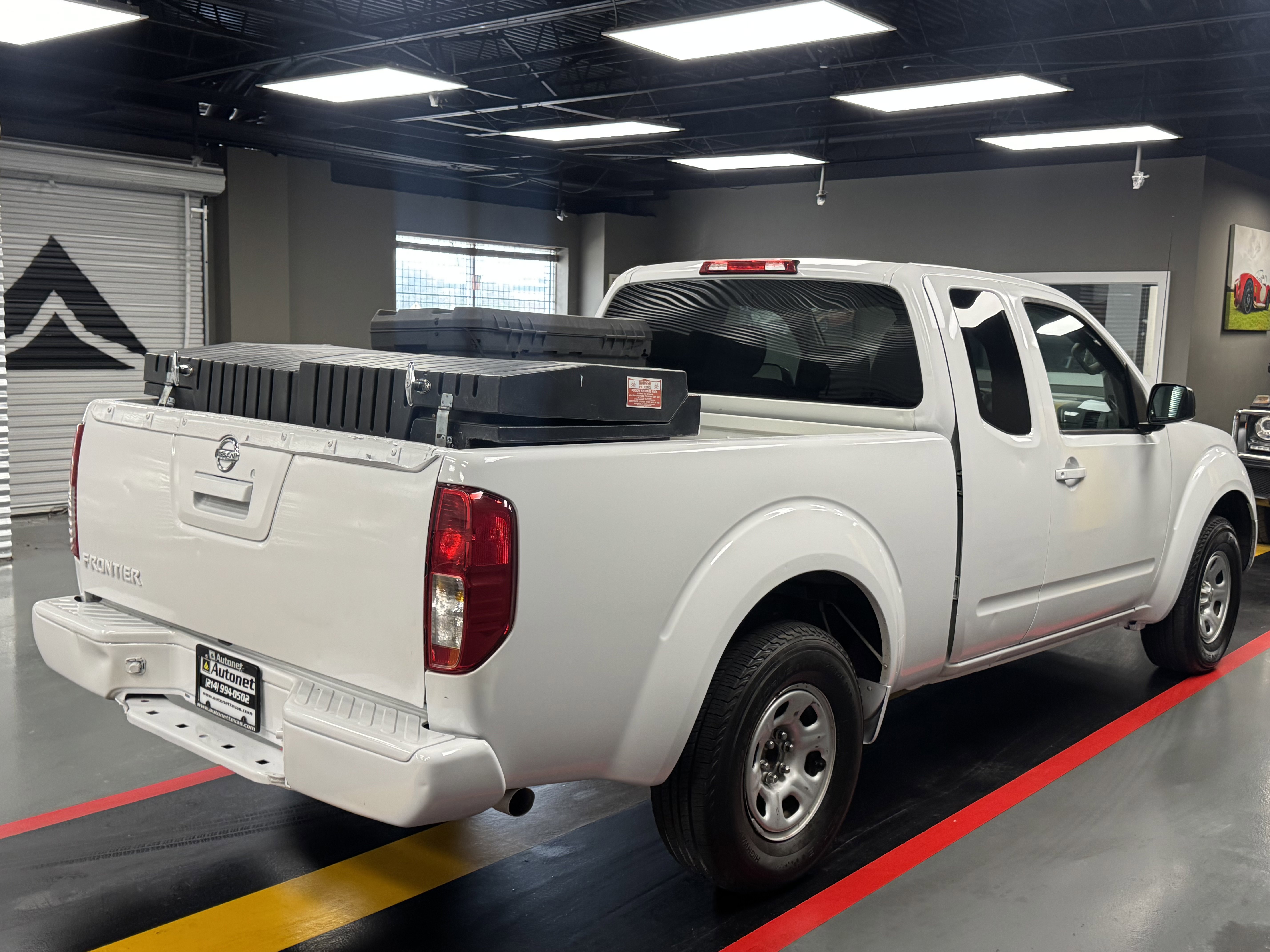 Used 2016 Nissan Frontier S RWD image 6