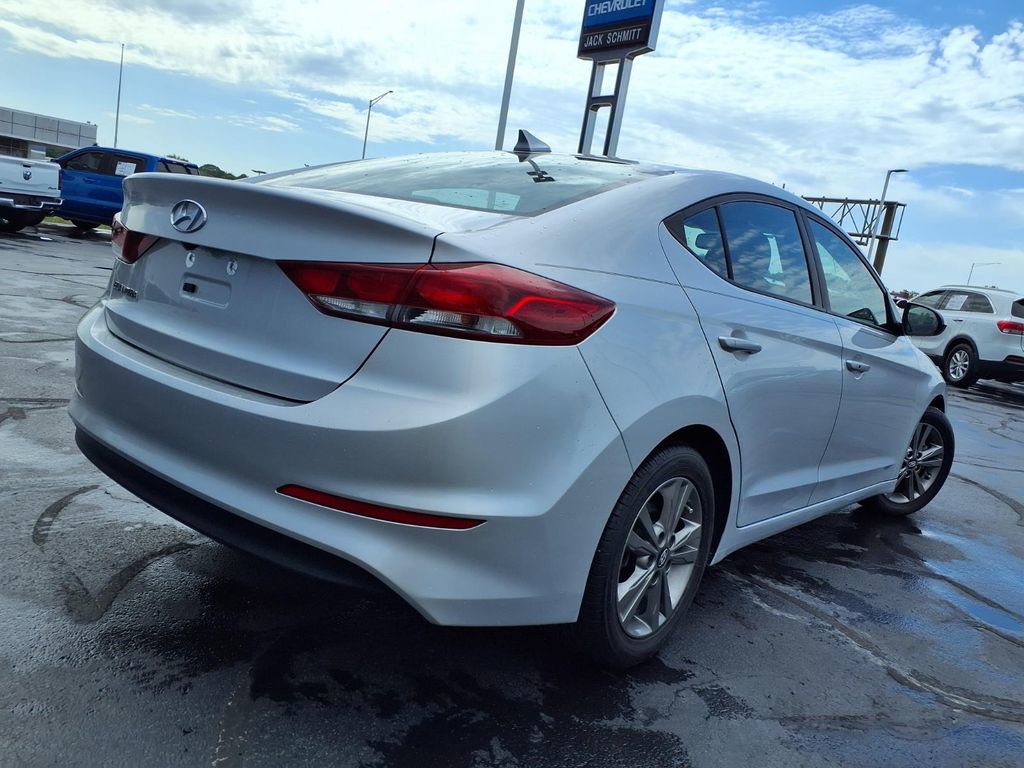 Used 2018 Hyundai Elantra Value Edition FWD image 31