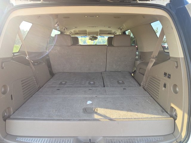Used 2015 Chevrolet Tahoe LT w/ Luxury Package AWD/4WD image 11
