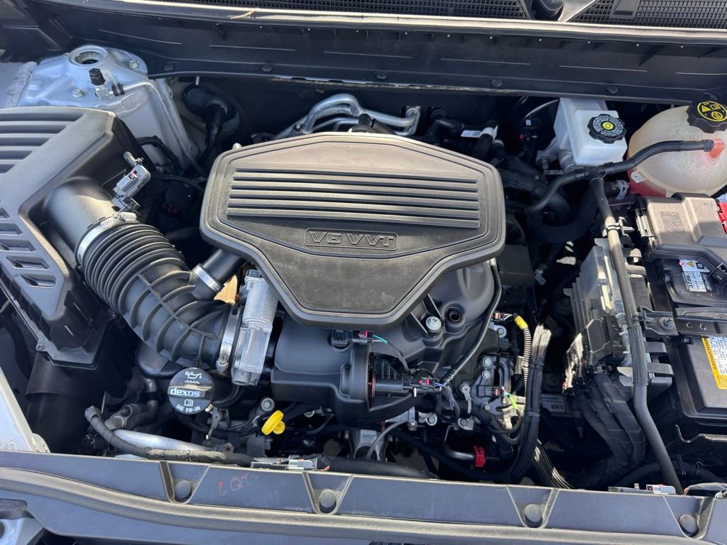 Used 2020 GMC Acadia SLT FWD image 16