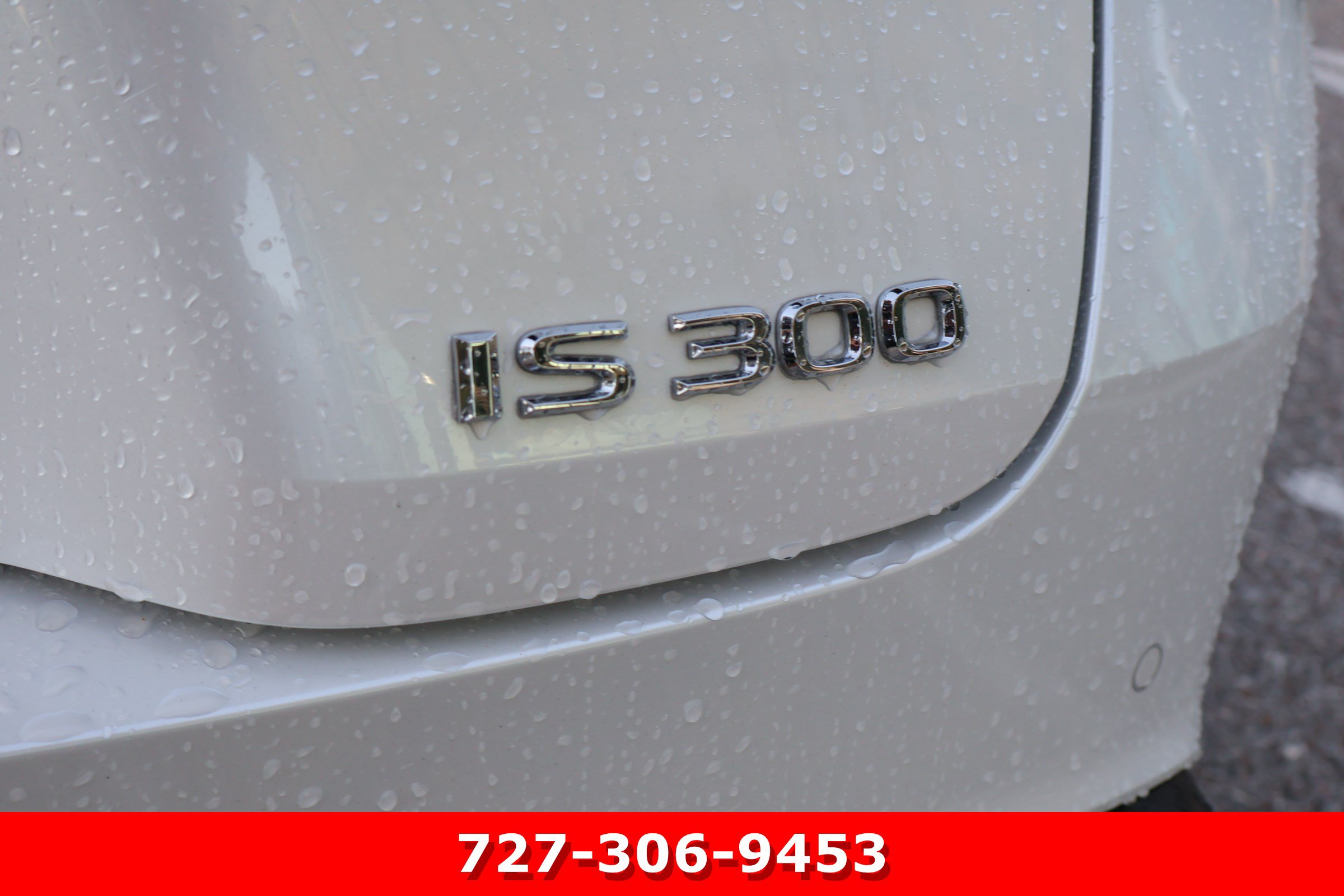 Used 2023 Lexus IS 300 w/ Comfort Package RWD image 9