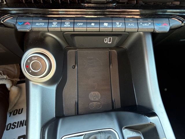 Used 2025 Alfa Romeo Tonale AWD/4WD image 18