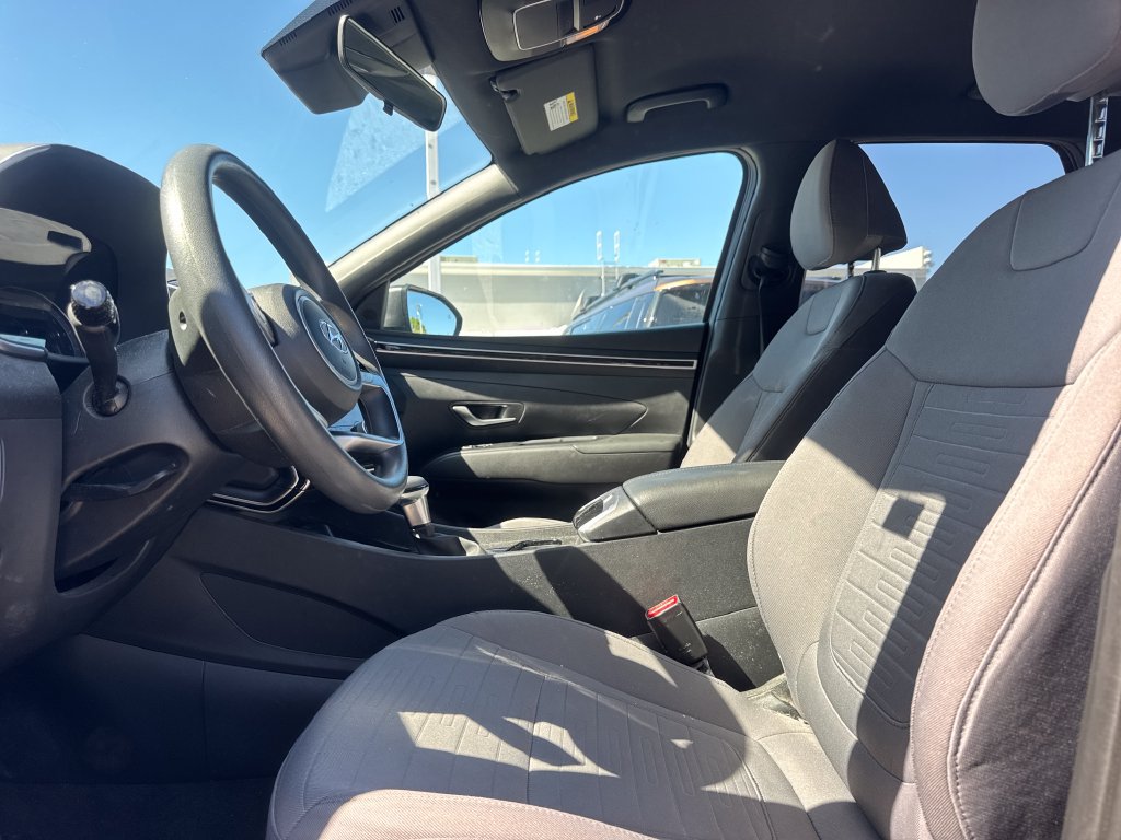 Used 2023 Hyundai Santa Cruz SE FWD image 11