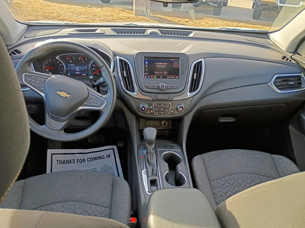 Used 2024 Chevrolet Equinox LT AWD/4WD image 9