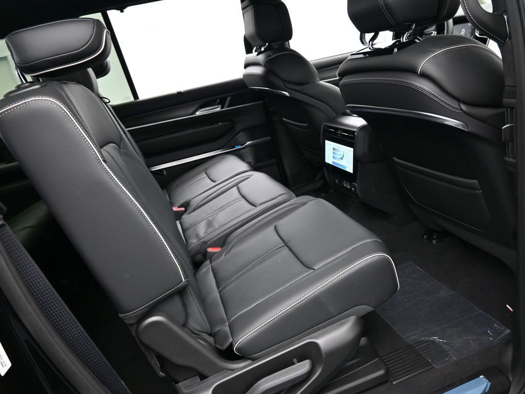 Used 2024 Jeep Grand Wagoneer L Series II w/ Quick Order Packagew 28T image 25