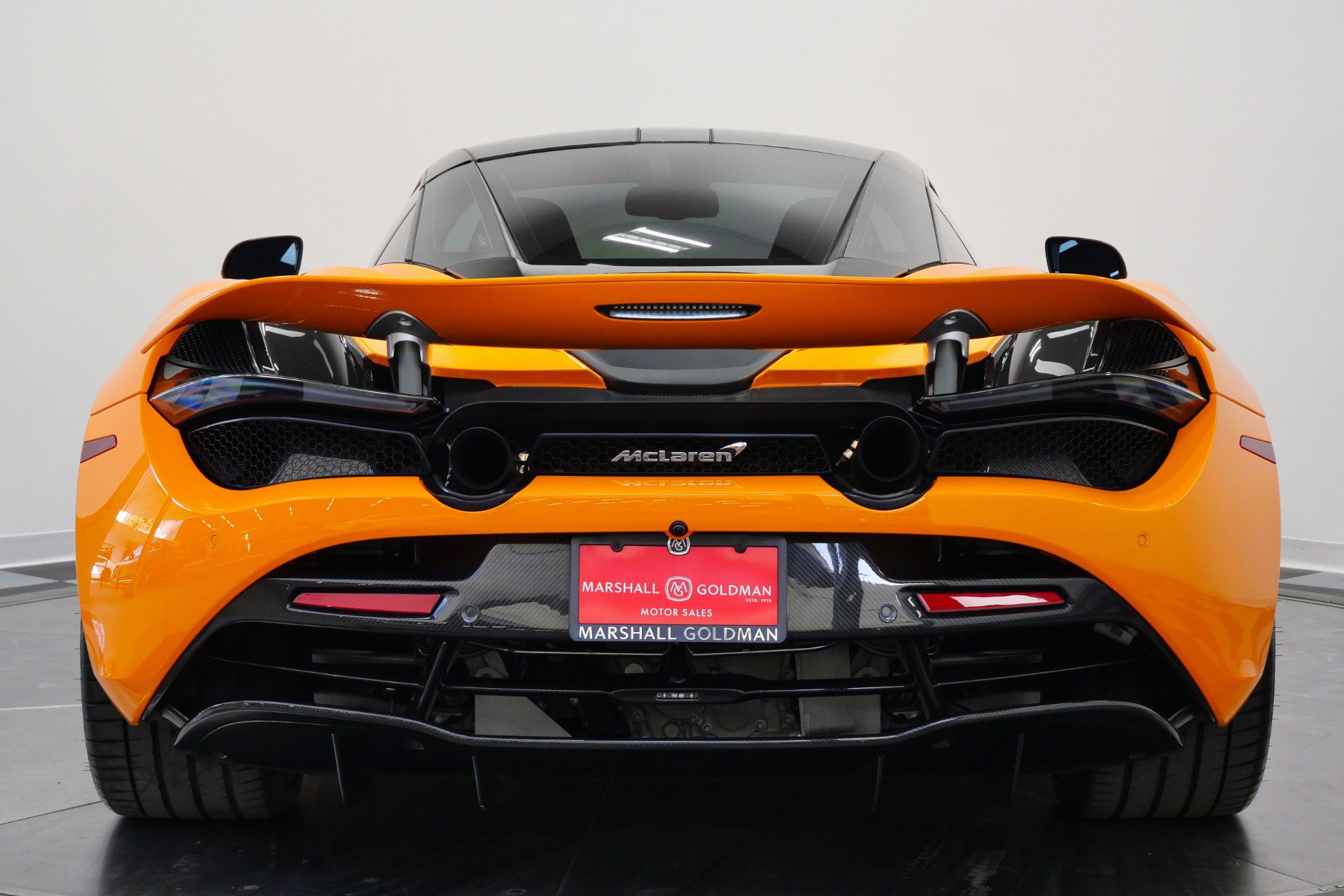 Used 2022 McLaren 720S RWD image 8