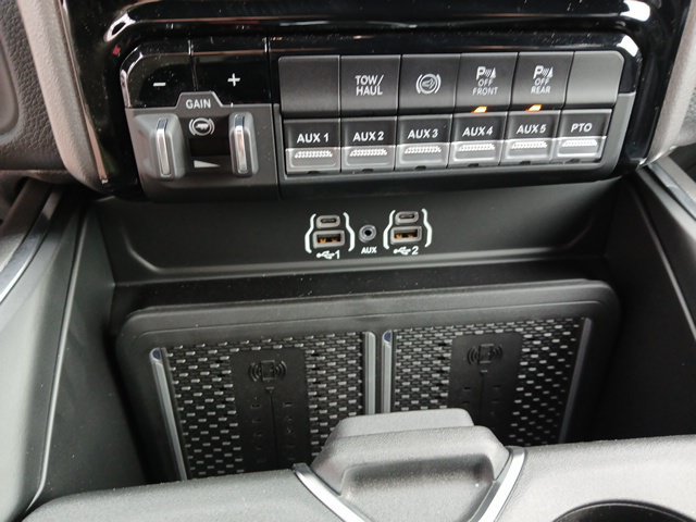 New 2026 RAM 4500 4x4 Crew Cab DRW image 42