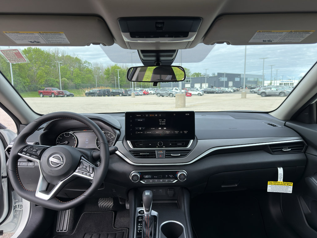 New 2026 Nissan Altima 2.5 SR AWD/4WD image 28