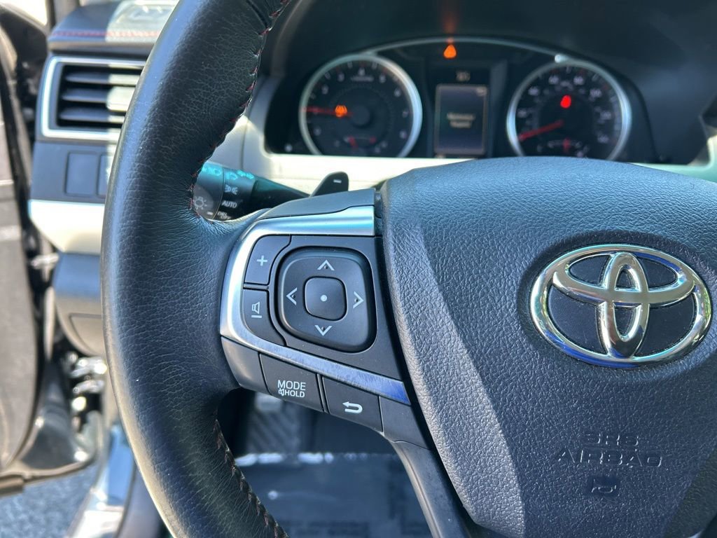 Used 2017 Toyota Camry SE FWD image 23