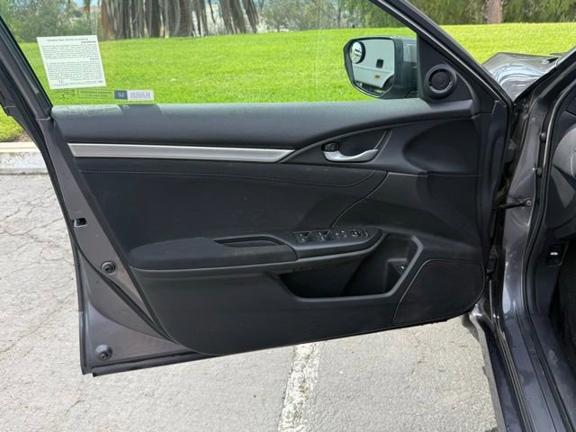 Used 2017 Honda Civic EX-T image 7