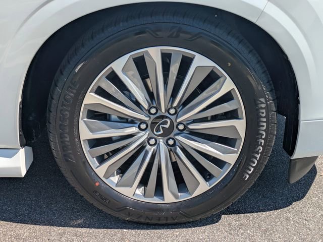 New 2026 INFINITI QX80 Luxe AWD/4WD image 11