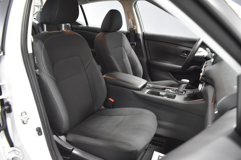 Certified 2025 Nissan Sentra S FWD image 14