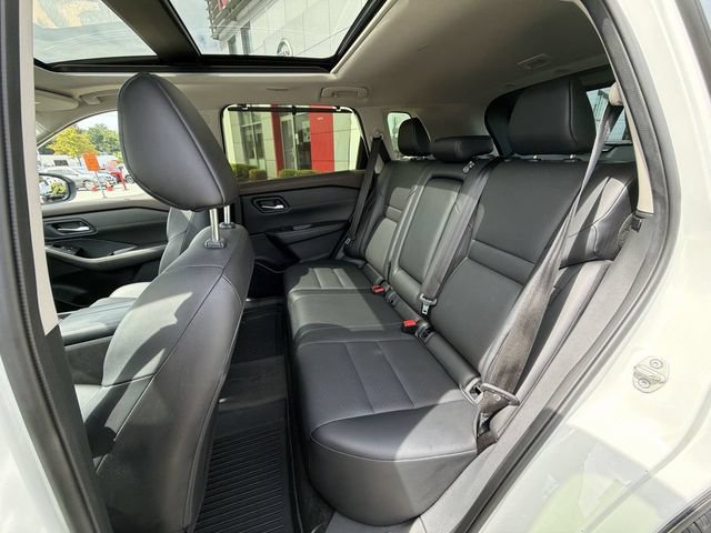 Certified 2023 Nissan Rogue SV w/ SV Premium B Package AWD/4WD image 23
